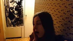 ПРИЗРАК В НАШЕМ ДОМЕ ПРАНК / ПАРЕНЬ УПАЛ ОТ СТРАХА / ВЕСЕЛЫЙ ПРАНК НАД ПАРНЕМ / АНАНАСТЕНЬКА