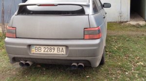 Звук выхлопа с закрытой и открытой заслонкой в выпускной системе