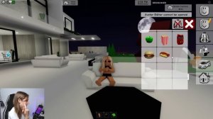 Я Самая БОГАТАЯ в БРУКХЕЙВЕН РП Роблокс! Челлендж 24 часа ТРАЧУ ДЕНЬГИ в Brookhaven RP Roblox