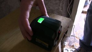 Ставим маяки на стену с помощью лазерного уровня
