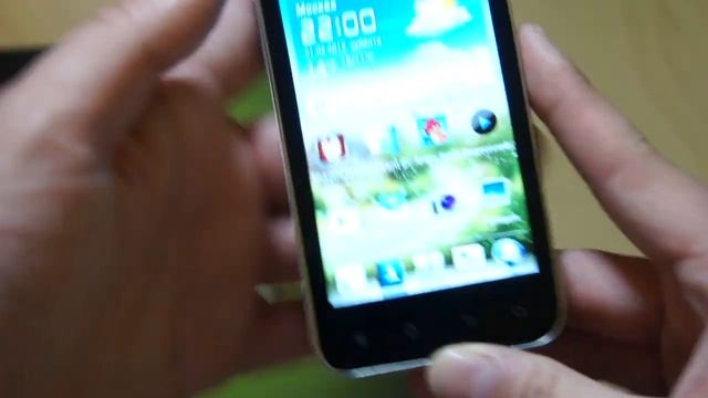 Видео Huawei U8860 Honor и Fly IQ285 Turbo смотреть онлайн
