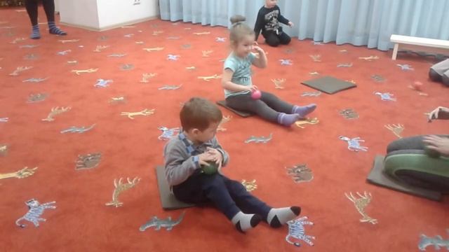 ДЕТСКИЙ ФИТНЕС/ МИЛАНА ПОБЫВАЛА НА ПЕРВОМ ЗАНЯТИИ смотреть онлайн