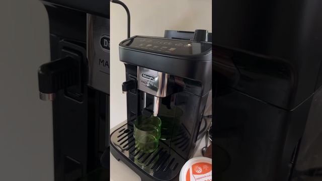 DeLonghi Magnifica Evo Coffee Machine