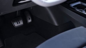 Самый яркий и самый быстрый кроссовер ⚡ с электротягой - новый Volkswagen ID.5 и ID.5 GTX. Обзор
