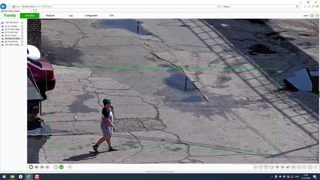 Наличие каски: как поворотная камера (PTZ) Tiandy TC-A3563 определяет наличие защитной каски