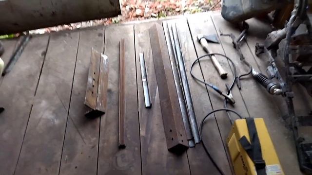 Верстак из хлама для тисков и мелких сварочных работ смотреть онлайн