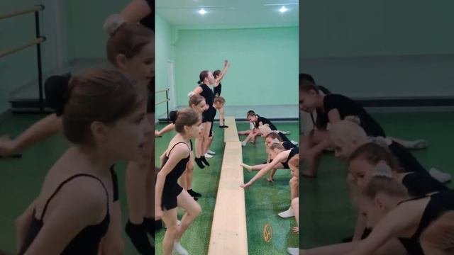 Урок гимнастики для детей / офп /акробатика / г. Ростов-на-Дону
