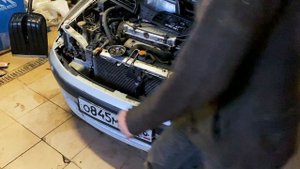 Как снять фары, бампер и крылья Mitsubishi Carisma