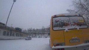 школьный автобус ПАЗ 32053-70, день за днём.
