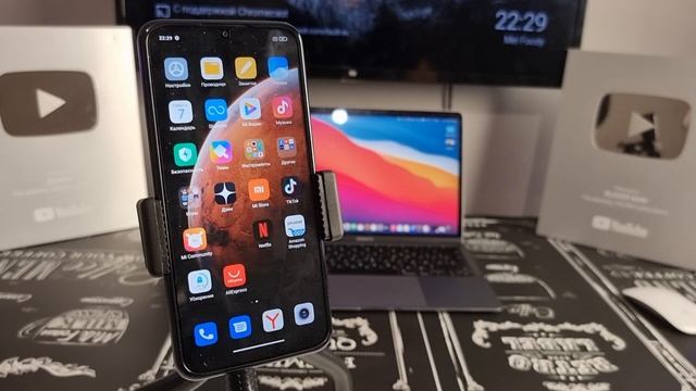 Почему телефон ВЫКЛЮЧИЛСЯ И НЕ ВКЛЮЧАЕТСЯ? Сломался телефон, отключился, не загружается что делать?