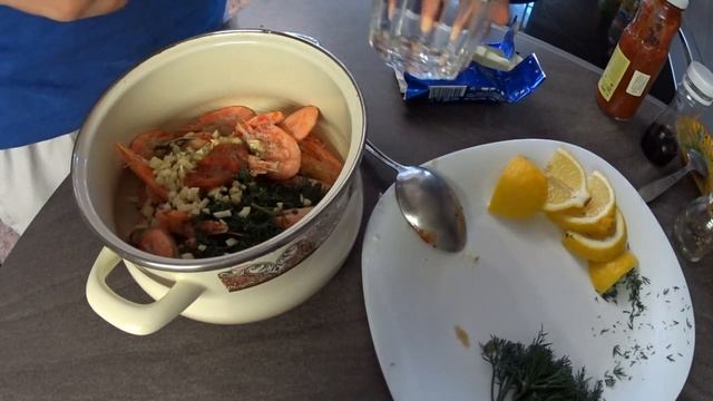Жарим #креветки на сковороде к пиву с соевым соусом и острой аджикой