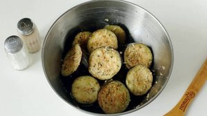 Шашлык из баклажанов на мангале