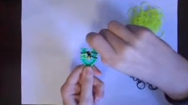 Фенечка из резиночек ,,Французская коса,, на рогатке. Рукоделие для детей смотреть онлайн