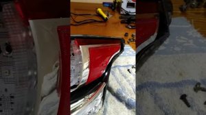 Задние фары на range rover sport 2