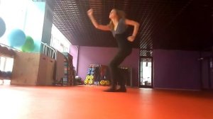 Смешной танец девушки. funny dance girls