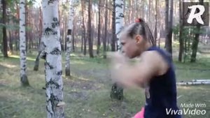 Самая быстрая  9 летняя девочка боксер?