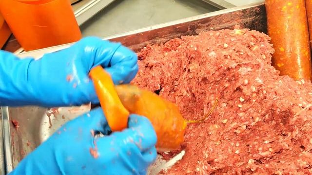 Как сделать сервелат с сыром горячего копчения в домашних условиях / Домашняя коптильня Hanhi 4 смотреть онлайн