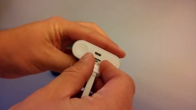 Xiaomi Pocket 10000mAh смотреть онлайн