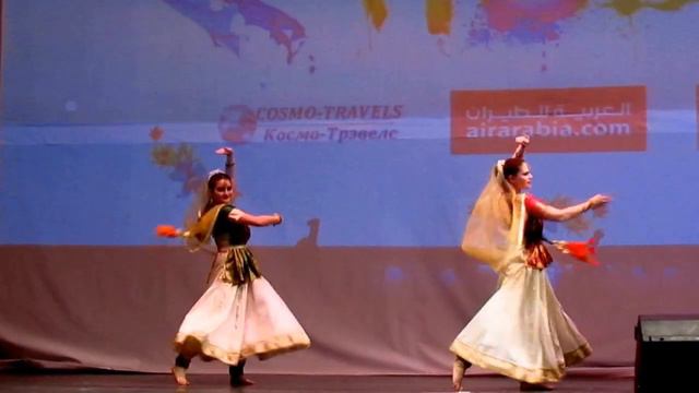 Под звуки музыки смотреть онлайн