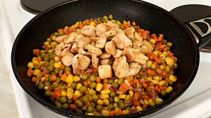 Рис с овощами и курицей!