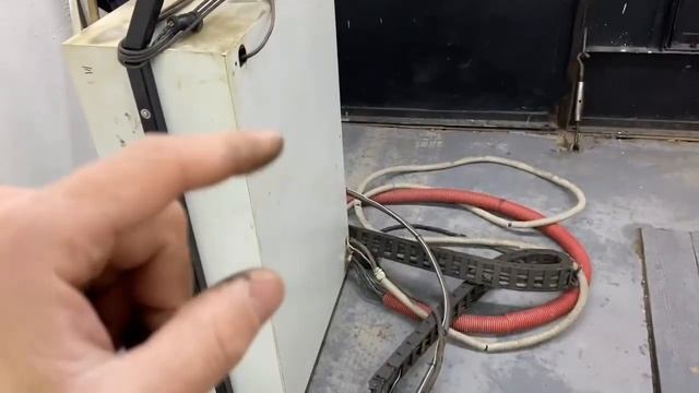 ЧПУ станок плазменной резки. Своими руками. Часть 1 (Станина) смотреть онлайн