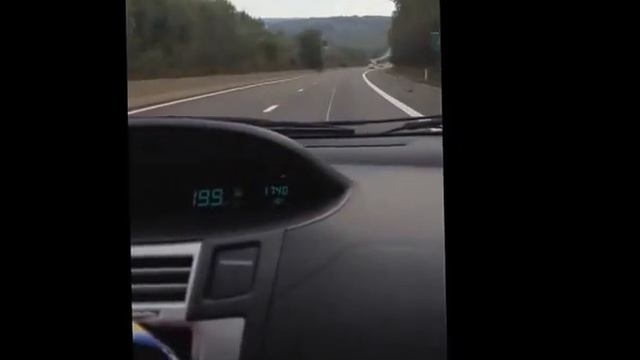 Toyota yaris D4D 2009 VMAX смотреть онлайн