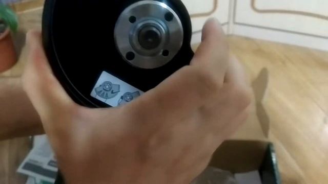 Распаковка – Угловая шлифовальная машина Bosch PWS 700-115 смотреть онлайн