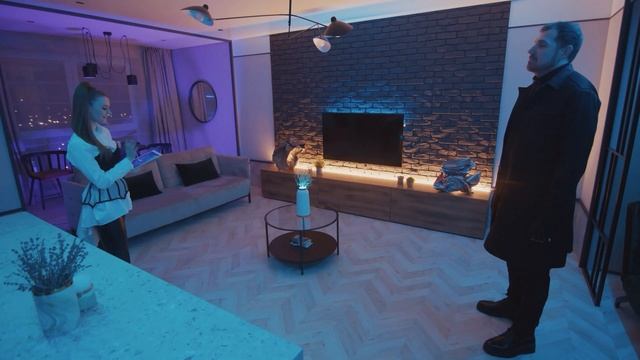 Реклама в стиле киберпанк roombrand (VR next) смотреть онлайн