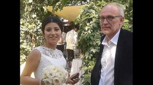 Александр Гордон развелся с молодой женой