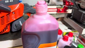 Как выглядит оригинальное масло Штиль/STIHL HP остерегайтесь подделки