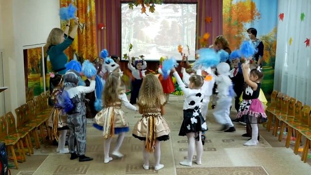 Оригінальний вхід на свято осені (Весела ферма) смотреть онлайн