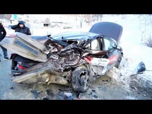 В Ханты-Мансийске в аварии погибла женщина