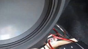 Toyota Tercel SWR-1223D Alpine Type R 12" 600 Rms + Kenwood KAC-9104D 900Rms @ 2 Ohm