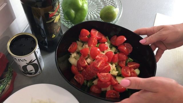 ГРЕЧЕСКИЙ салат с вкуснейшей заправкой/salad / легко/вкусно/полезно