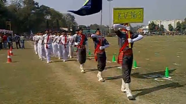 Marchpast of St. John Vianney school at LNUPE, Gwalior. смотреть онлайн