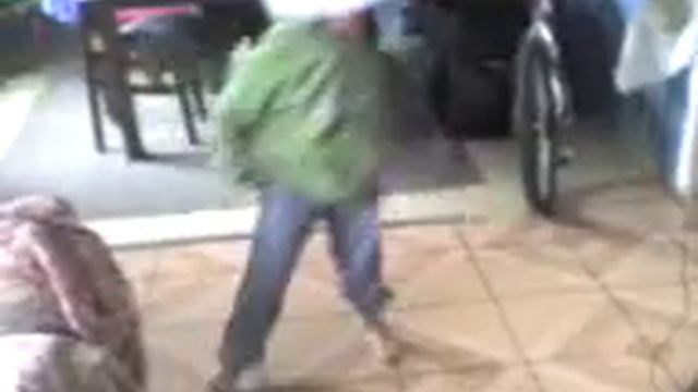 Byron bailando electro смотреть онлайн