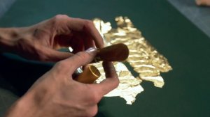 Наносим рисунок сусальным золотом на флейки + пинстрайпинг