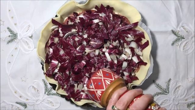СОЛЁНЫЙ ПИРОГ ?с радиккьо салями и сыром Страккино ?#ИТАЛЬЯНСКАЯ_КУХНЯ?