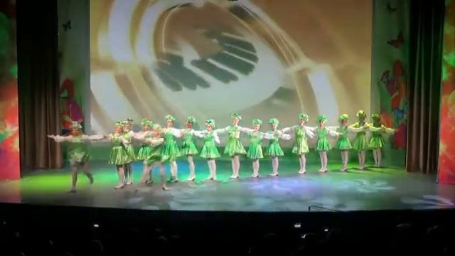 ансамбль Надежда "Барыня" смотреть онлайн