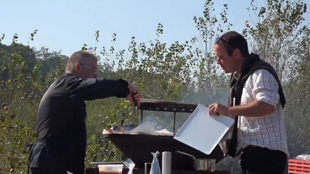 Déjeuner avec le chef ** Rémy Giraud sur une Île de la Loire - 9 octobre 2021 смотреть онлайн