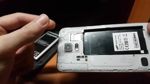 Что делать если запотела камера на телефоне ?