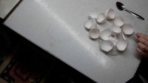 Экоудобрение из яичной скорлупы/ яичная скорлупа для комнатных растений/ настой на яичной скорлупе