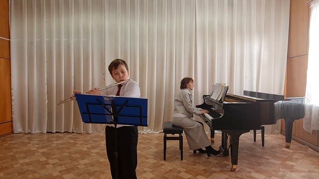 ДШИ г. Аркадака Прекладов Е. - А. Петров мелодия из к\ф "Забытая мелодия для флейты"