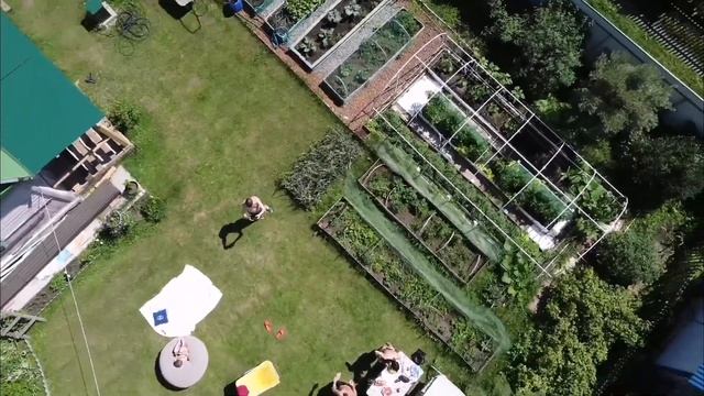 На даче, река Иня смотреть онлайн