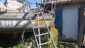 старая деревянная яхта