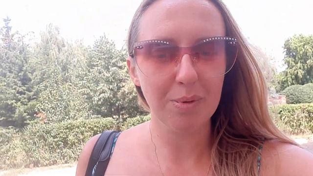 Начинаем снимать видео НА КАБЛУКАХ (бекстейдж).Наш сад и огород (мини обзор) смотреть онлайн