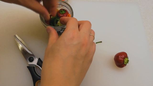 Самый быстрый рецепт маринованных острых перцев