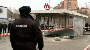 Восемь человек пострадали в результате взрыва газового баллона в вестибюле метро "Коломенская"
