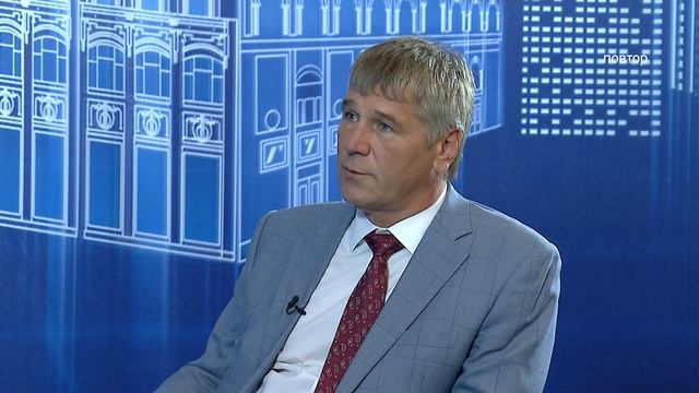 В центре внимания. Горячая вода смотреть онлайн