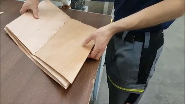 Сшивка шпона под углом на станке FWS 1250 со специальной настройкой смотреть онлайн